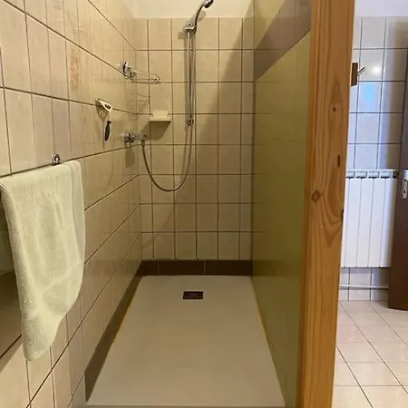 De 6 Ou 8 Personnes Le Chataignier Apartment