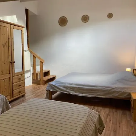 De 6 Ou 8 Personnes Le Chataignier Apartment